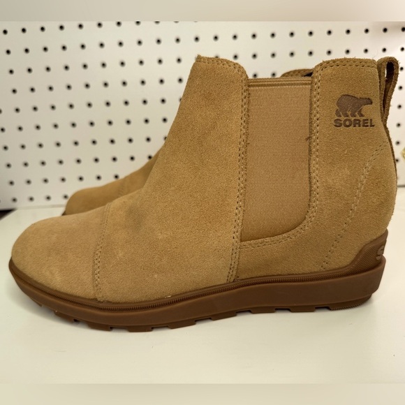Sorel Evie II Chelsea Boot Waterproof Suede NL5020 Caribou Buff Women's Size 9.5 - Picture 1 of 16